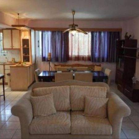 George 'S Nest Apartment Agios Spyridon  Bagian luar foto