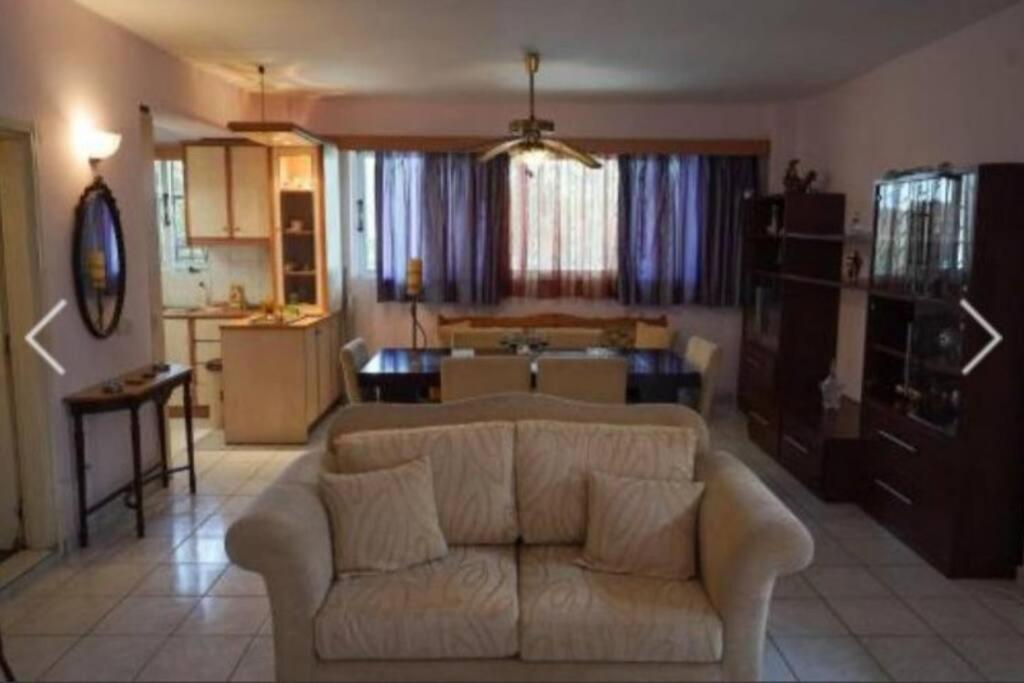 George 'S Nest Apartment Agios Spyridon  Bagian luar foto